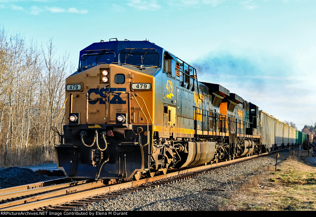 CSX 479 on M-434